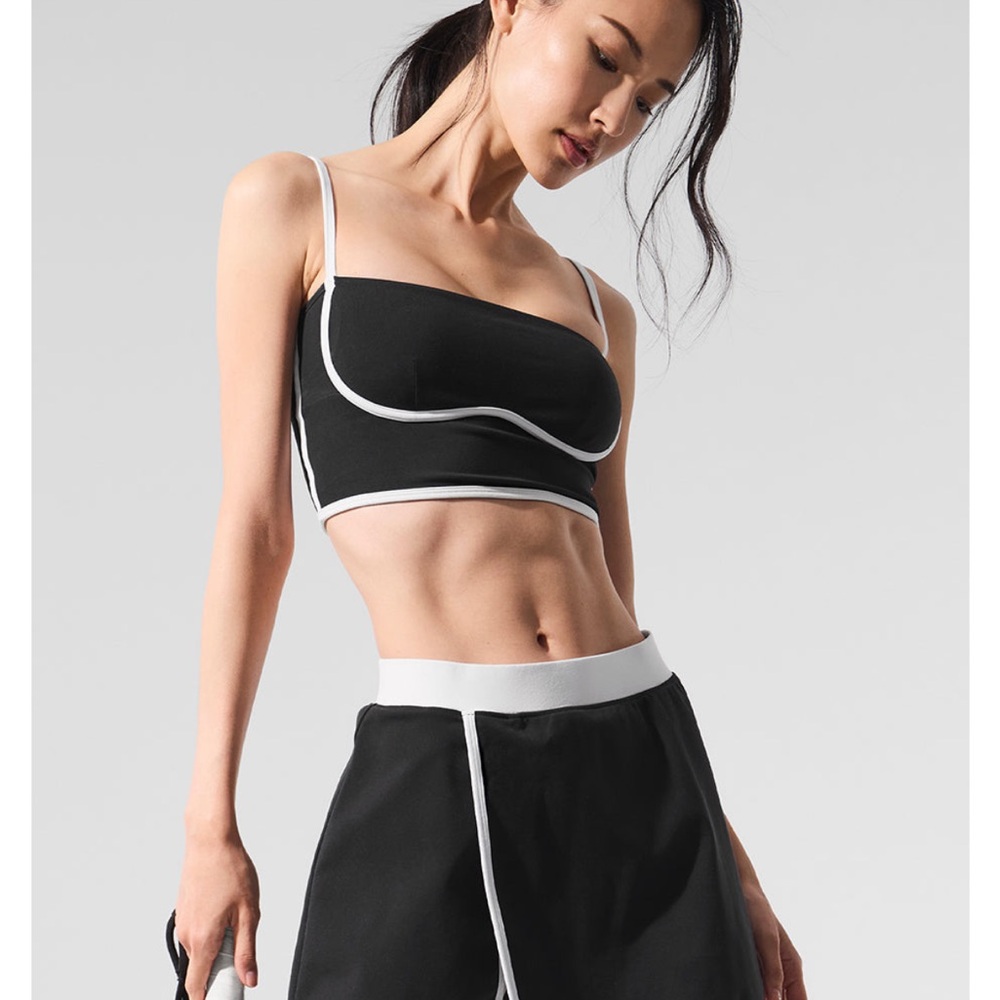 ALO Yoga Airbrush Streamlined Skirt - Black/White